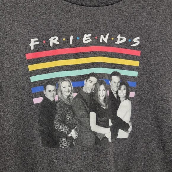 FRIENDS Cropped Boxy Long Sleeve Tee Shirt Size Medium - Picture 12 of 12